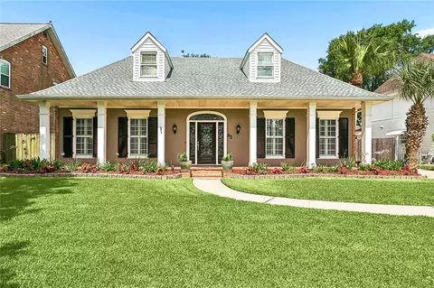 45 Chateau Trianon Dr, Kenner, LA 70065