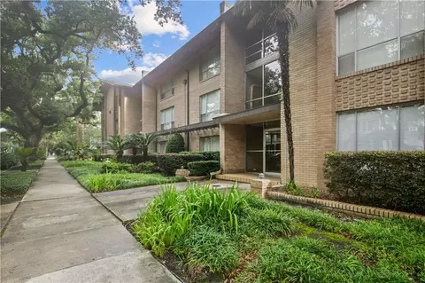 4007 St Charles Ave #218, New Orleans, LA 70115
