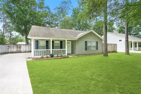 1800 Valmont St, Mandeville, LA 70448