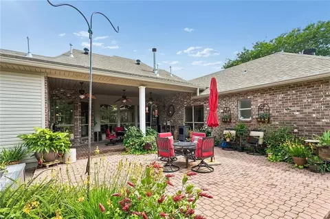 Exterior - 501 Dockside Dr, Slidell, LA 70461 photo 6 of 16