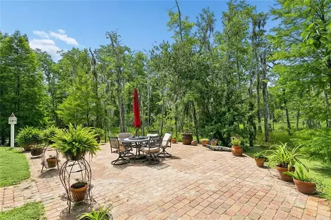 Exterior - 501 Dockside Dr, Slidell, LA 70461 photo 9 of 16