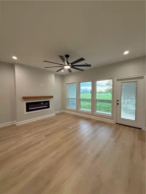 Living - 614 Gassen St, Luling, LA 70070 photo 1 of 1