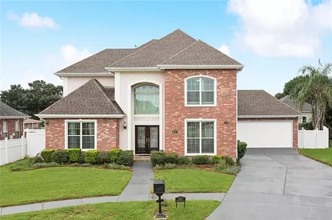 4057 Turtle Bayou Dr, Kenner, LA 70065
