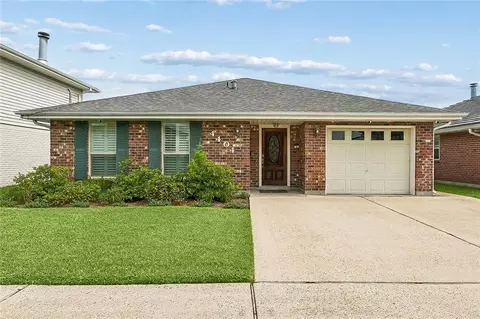 4404 Shaw St, Metairie, LA 70001