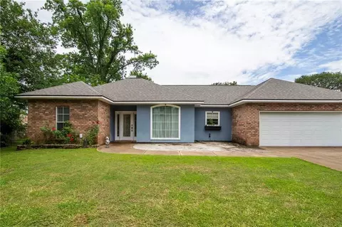 6601 Lodi Rd, Alexandria, LA 71303