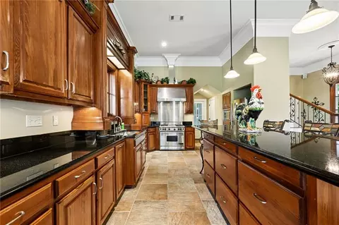 Kitchen - 31702 River Pines Dr, Springfield, LA 70462 photo 2 of 2
