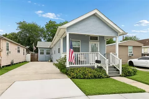 507 Macarthur Ave, Harvey, LA 70058
