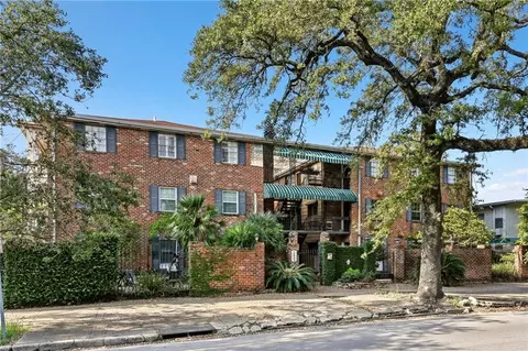 2855 St Charles Ave #306, New Orleans, LA 70115