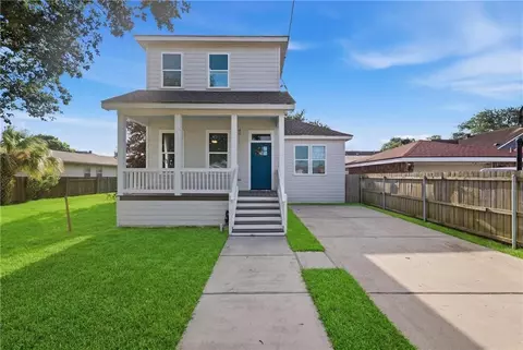 4911 Pauger St, New Orleans, LA 70122