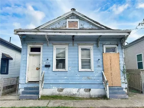 2426 Clara St, New Orleans, LA 70113