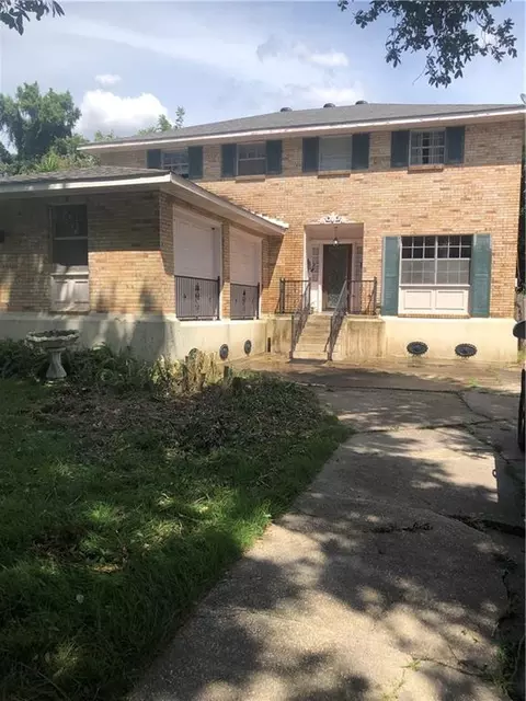 3610 Rue Delphine St, New Orleans, LA 70131