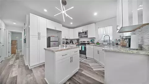 Kitchen - 348 E 26th St, Reserve, LA 70084 photo 3 of 4