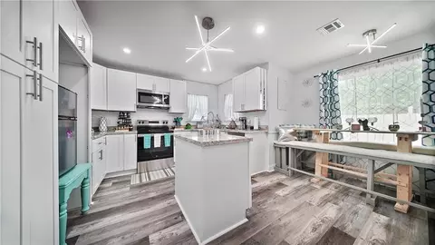 Kitchen - 348 E 26th St, Reserve, LA 70084 photo 2 of 4