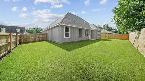 Exterior - 348 E 26th St, Reserve, LA 70084 photo 5 of 7