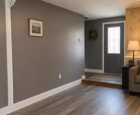 Entry Way - 402 Longleaf Dr, Slidell, LA 70458 photo 1 of 2