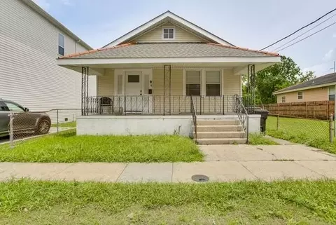 2425 Allen St, New Orleans, LA 70119