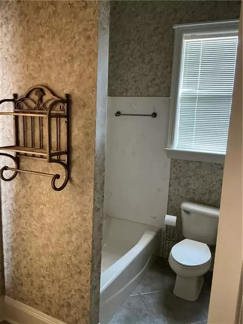 Bath - 257 E Augusta Ln, Slidell, LA 70458 photo 5 of 5