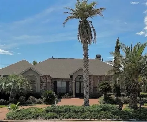 257 E Augusta Ln, Slidell, LA 70458