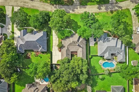 View/Area - 561 Winbourne Dr, Slidell, LA 70461 photo 2 of 2
