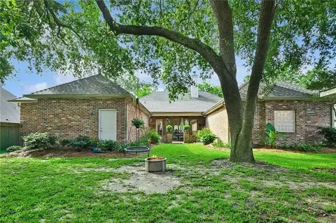 Exterior - 561 Winbourne Dr, Slidell, LA 70461 photo 7 of 7