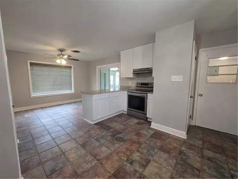 Kitchen - 118 Schmill St, Boutte, LA 70039 photo 4 of 4