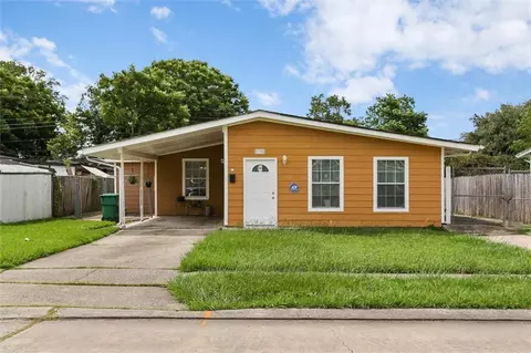 2135 Browning Ln, Terrytown, LA 70056