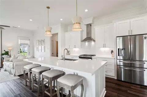 Kitchen - 2020 Begue Ln, Covington, LA 70433 photo 3 of 3