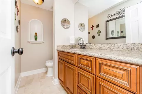 Bath - 28 Mesa St, Kenner, LA 70065 photo 3 of 4
