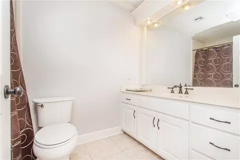 Bath - 28 Mesa St, Kenner, LA 70065 photo 4 of 4