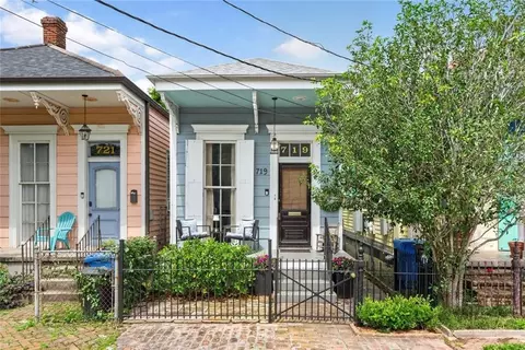 719 Pleasant St, New Orleans, LA 70115