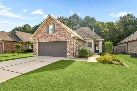 519 Whip St, Hammond, LA 70403