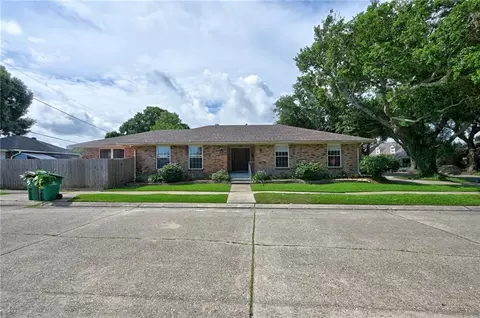3840 Melvile Dewey Dr, Metairie, LA 70002
