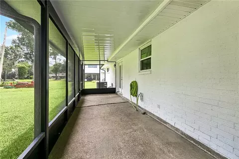 Exterior - 24 W Levert Dr, Luling, LA 70070 photo 3 of 4