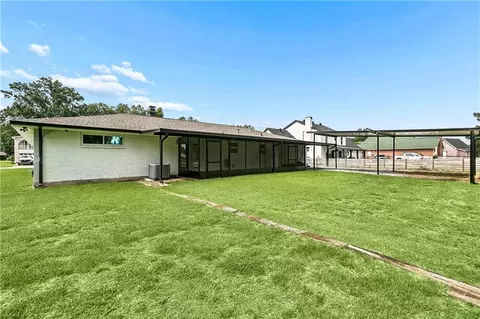 Exterior - 24 W Levert Dr, Luling, LA 70070 photo 4 of 4