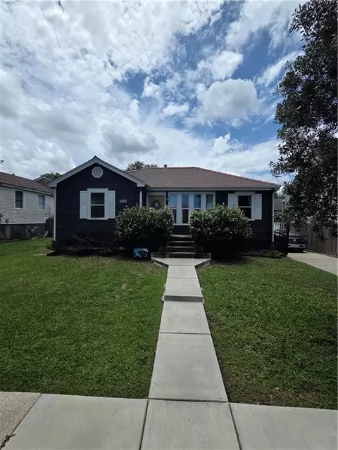 1412 Athis St, New Orleans, LA 70122