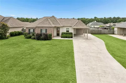 18180 Red Wolf Trl, Loranger, LA 70446