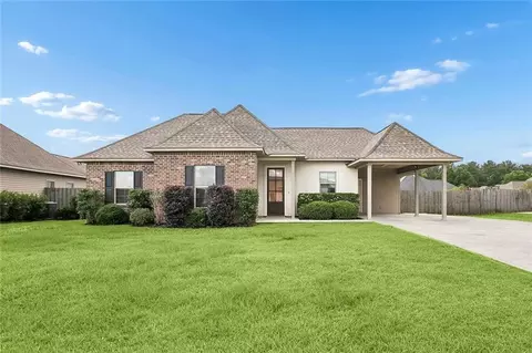 18180 Red Wolf Trl, Loranger, LA 70446