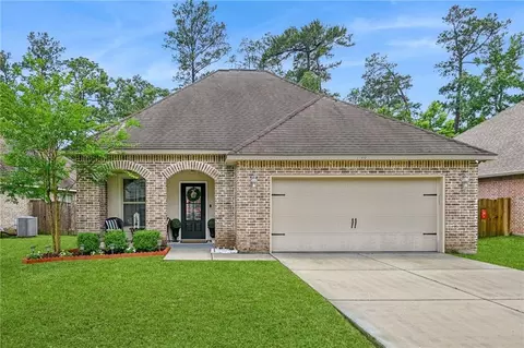 1140 Berkshire Dr, Pearl River, LA 70452