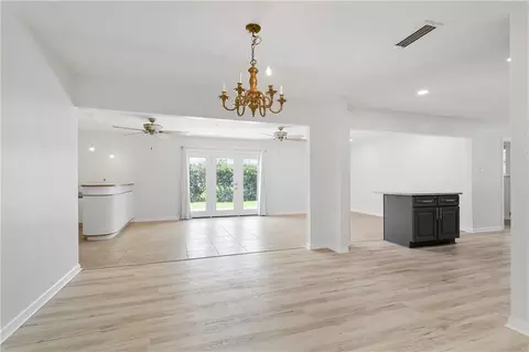 4608 Green Acres Ct, Metairie, LA 70003