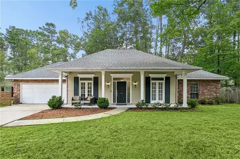 213 Longfellow Ln, Mandeville, LA 70448