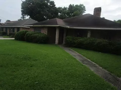 1410 N 28th St, Baton Rouge, LA 70802