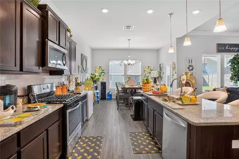 Kitchen - 5408 Iris Hollow Rd, Slidell, LA 70461 photo 2 of 2