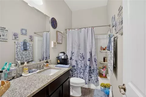 Bath - 5408 Iris Hollow Rd, Slidell, LA 70461 photo 2 of 2