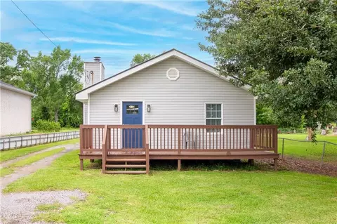 297 Evangeline Rd, Montz, LA 70068