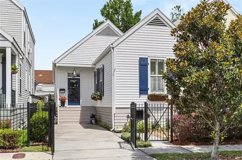 1806 Fern St, New Orleans, LA 70118