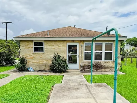 1301 Avenue C Ave, Marrero, LA 70072