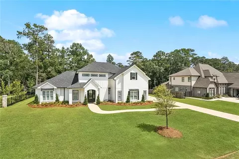 5037 Twin River Pl, Covington, LA 70433