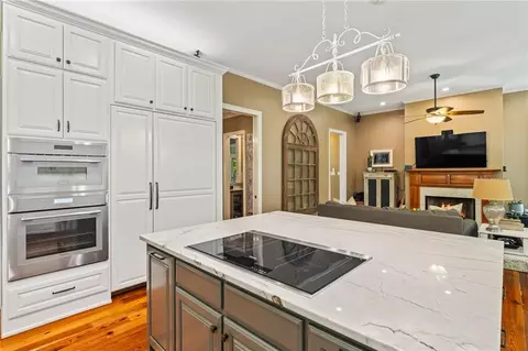 Kitchen - 71130 Riverside Dr, Covington, LA 70433 photo 5 of 5