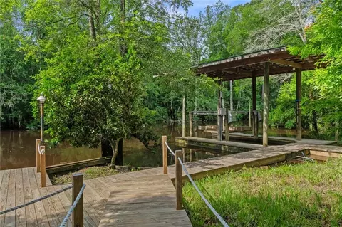 Exterior - 71130 Riverside Dr, Covington, LA 70433 photo 13 of 17