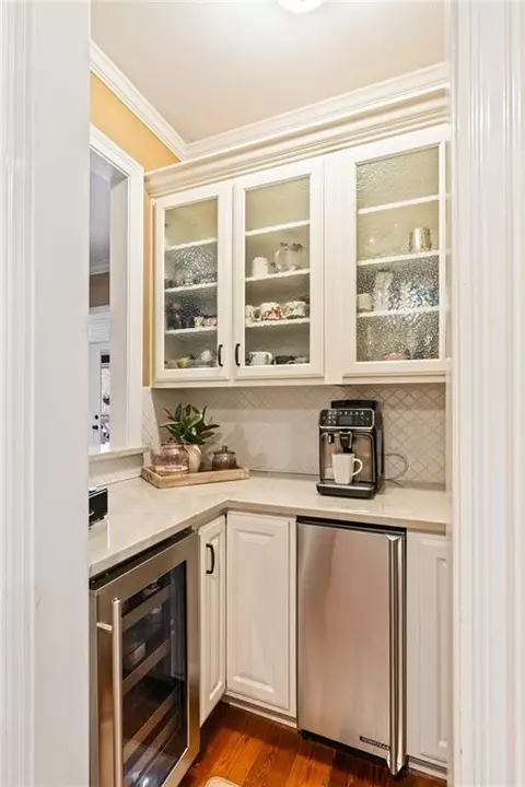 Kitchen - 71130 Riverside Dr, Covington, LA 70433 photo 1 of 5